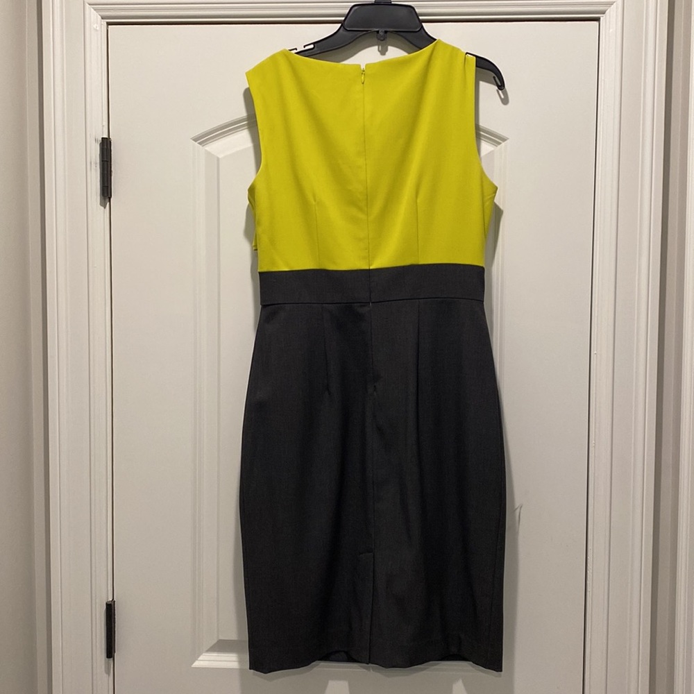 Calvin Klein Womens 2 Toned Sleeveless Ruffle Dress Size 6 - Picture 2 of 7